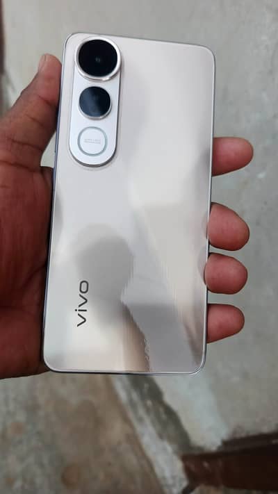 VIVO V50 LITE 5G 12/256 MODEL BILKUL 10/10 CONDITION ME AVAILABLE HA