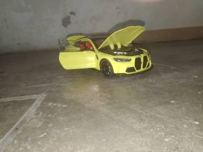 DIECAST MODEL BMW M4