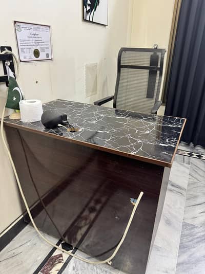 Computer table with chair in perfect condition