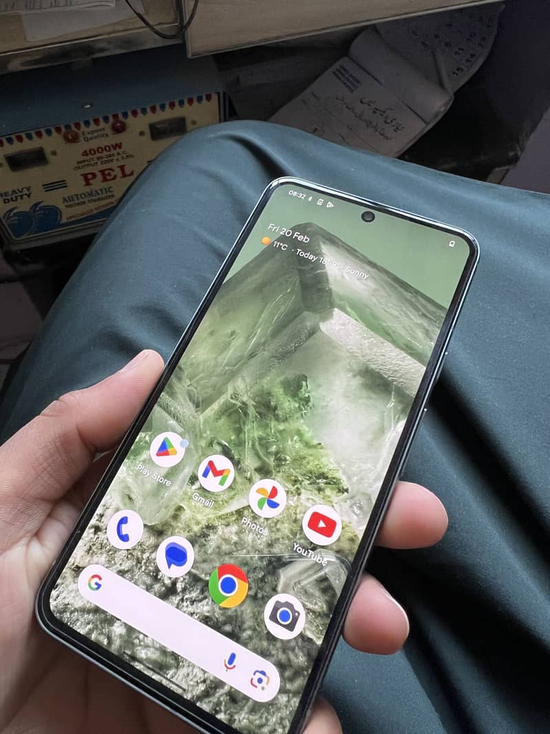 Google pixel 8 7