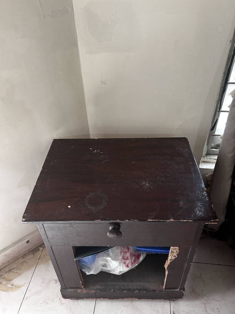 Single bed/side table/ double wardrobe 3