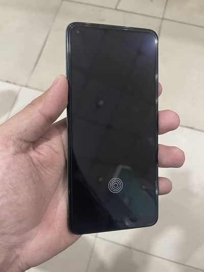 One plus 8T 8/128 Gb