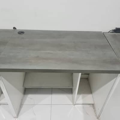 OFFice for sale single Tables
