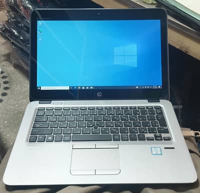 HP elitebook i5 6th Touchscreen 8/256 ssd