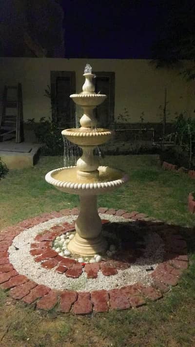Elegant 3-Tier Marble Water Fountain for Garden / Lawn Decoration