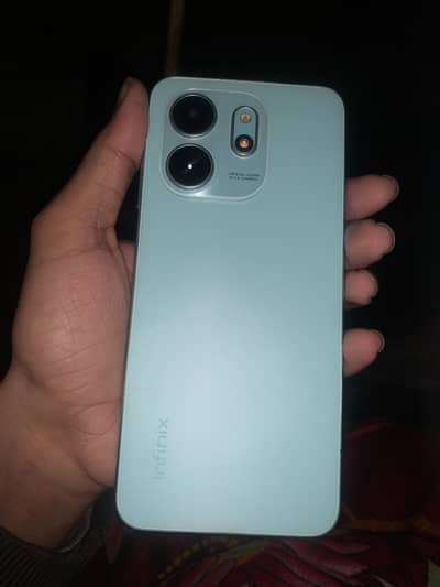 infinix smart 9 4+4 =128gb plus box charger + warnty