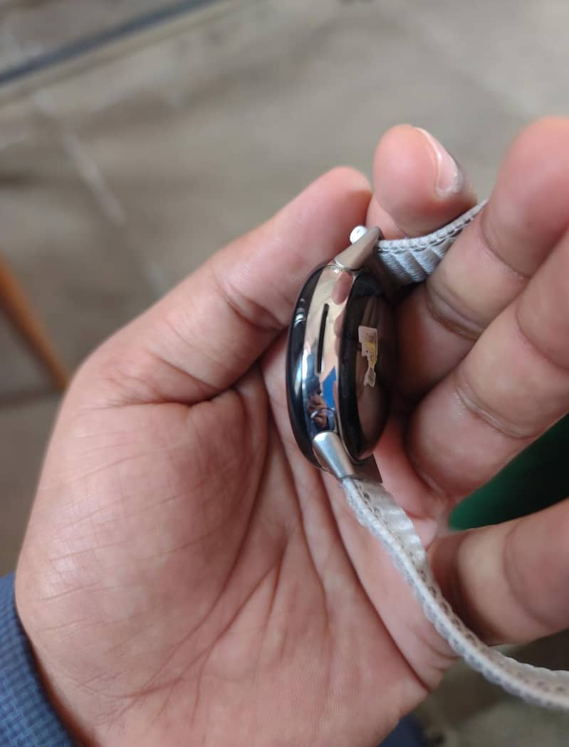 Google Pixel Watch 1