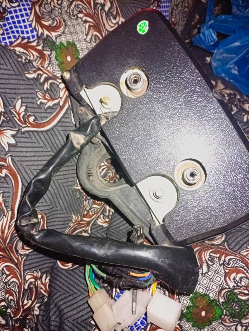 ڈیجٹل میٹر فار سیل ۔۔۔ زبردست کنڈیشن 6