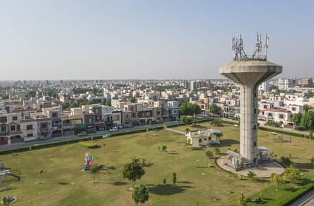 Hot Location 10 Marla Plots For Sale In Phase 4 Bahria Orchard Raiwind Road Lahore.