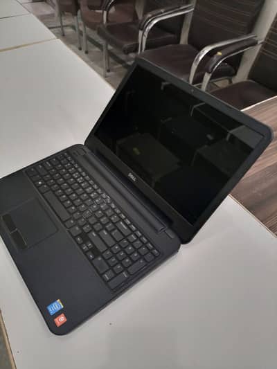 Dell Inspiron 15 3521 intel Pentium 4th Gen 8GB 320GB 15.6" Dell Inspi