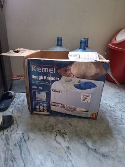 Kemei doughkneader machine model KM1212  Pric
