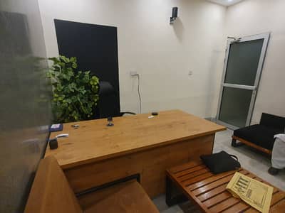 [Original Pics] Lavish Ground Floor Office near Main Road