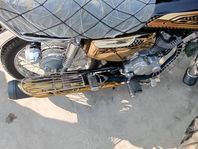 bike for sale Gold edition CG Honda 2025 self start