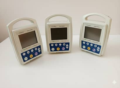 Criticare e Quality 506DN Vital Signs Patient Monitor /Cardiac monitor