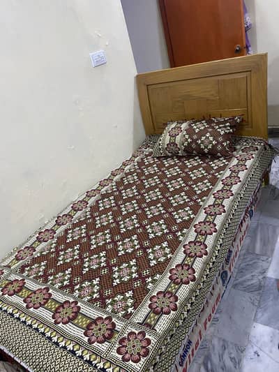 Single bed with matress