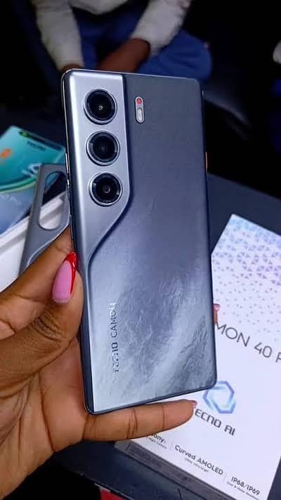 Tecno Camon 40Pro