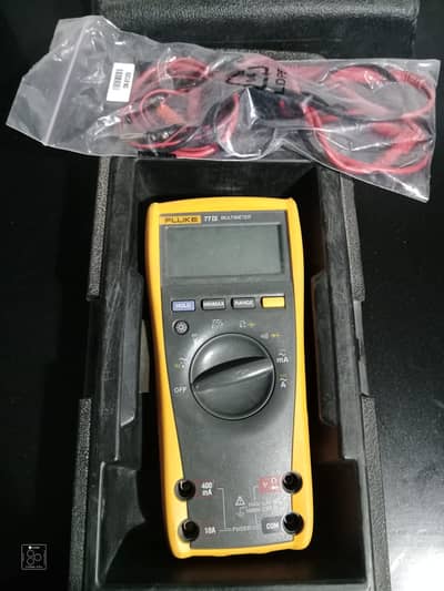 Fluke Multimeter Model 77IV urgent need to sell good condition