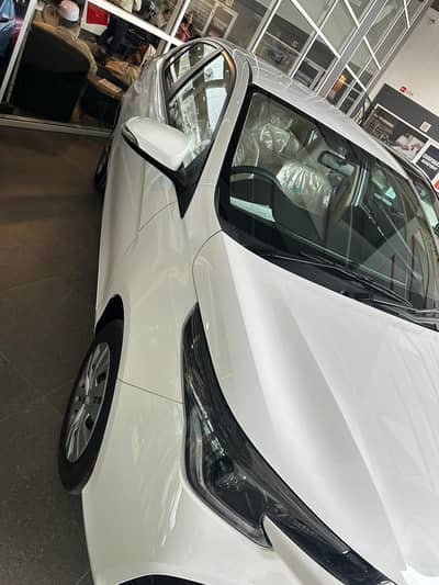 Toyota Yaris Sedan GLI CVT 1.3 2026