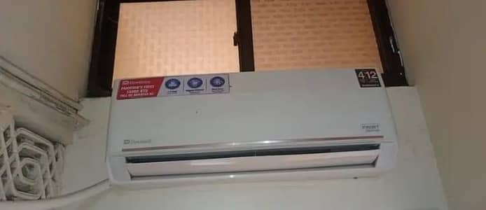 Dawlance 1 ton inverter Ac totally genuine and new condition