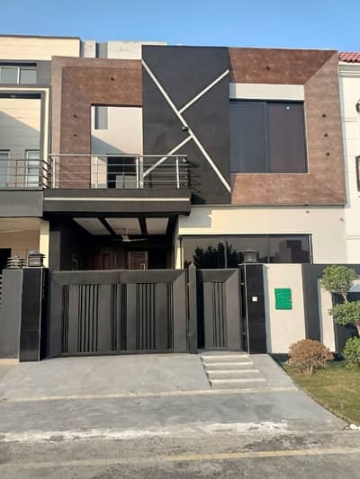 House Of 5 Marla Available In OLC - Block A