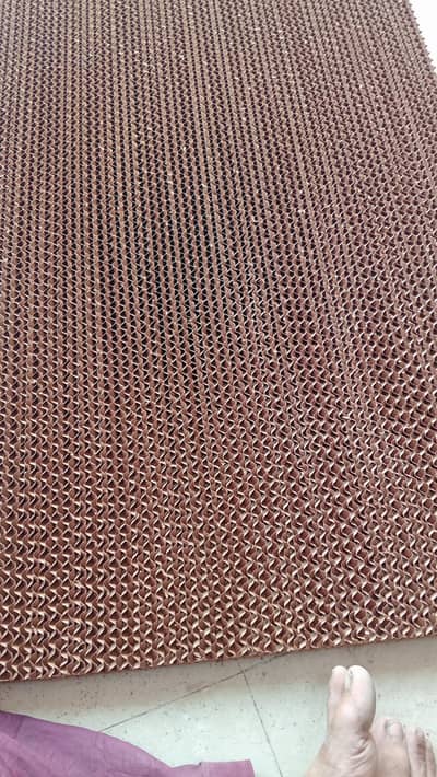 cooling pad holes sele