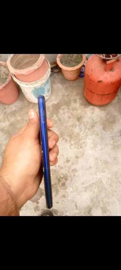 vivoy12/ram 4,64 daba ni ha charger hai battery good