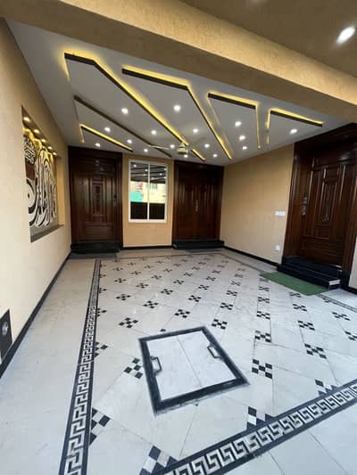 9 Marla Corner House For Sale With Registry