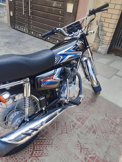 contact no 03704110060