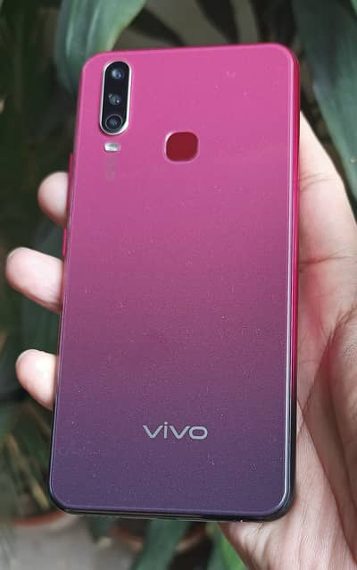 Vivo Y17 Dual Sim { 8+256 GB. 5000 mAH Battery }