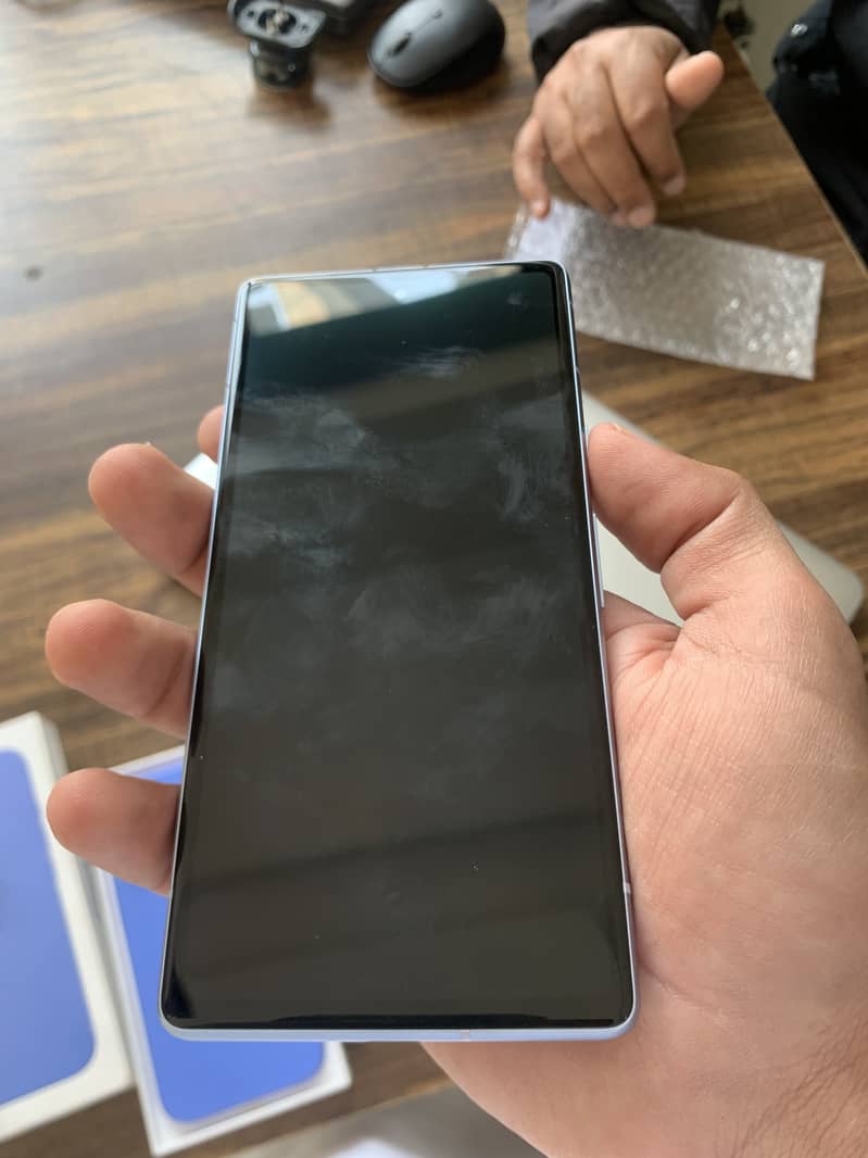 Google Pixel 7 2
