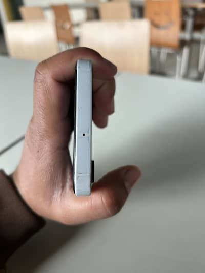 Samsung A15  5G.      8 + 256