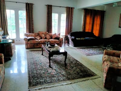 House Of 1166 Square Yards In F-7 Is Available