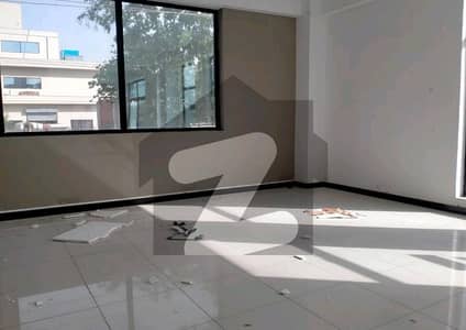 Ready To Buy A Office 10000 Square Feet In Gulberg