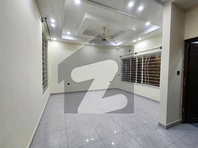 Upper Portion For Rent In I-8/4 Islamabad