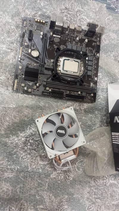 i3 12th generation (12100f) gigabyte H610mhv2