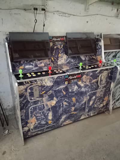 Fahad computer and video games shop no 21 Babar market