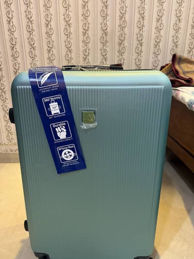 3 Piece Suit Case Brand New