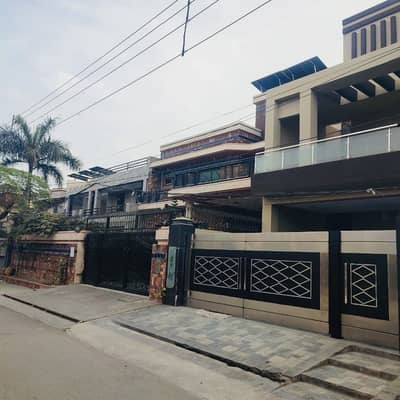 1 Kanal Slightly Used Beautiful House Available For Sale In Prime Location Johar Town