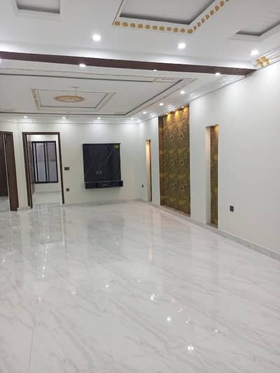 10 Marla Upper Portion For Rent & Electricity Water Available Prime Location Near To Park And Masjid All Facilities Available