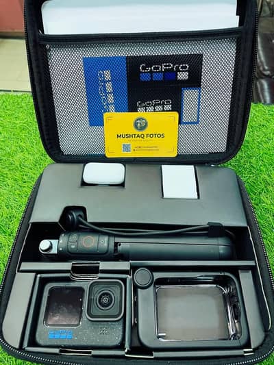 Gopro hero 12 black Creator Combo kit (New like - Just Box Opened)