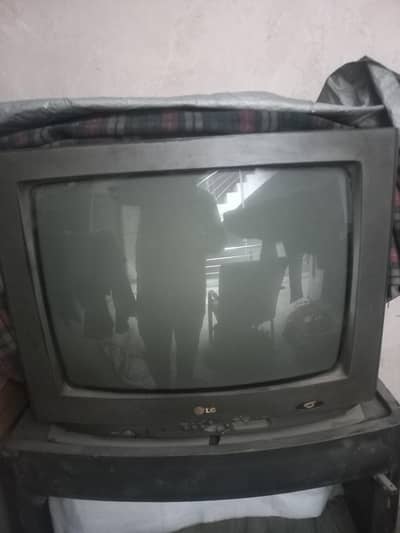 21 inch tv LG use condition