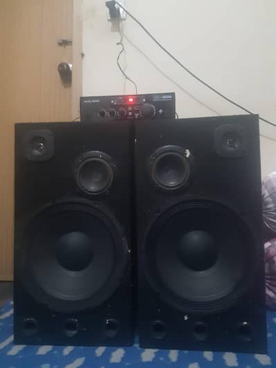 12" Speakers Set + amp for sale