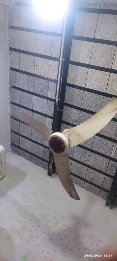 3 piece of ceiling Fans AC 220