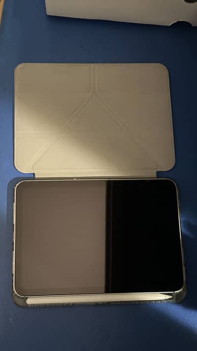 iPad Mini 6 with Apple Pencil 2