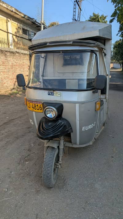 Jhelum - Tez Raftar Loader Rickshaw With Covered Steel Back Hood