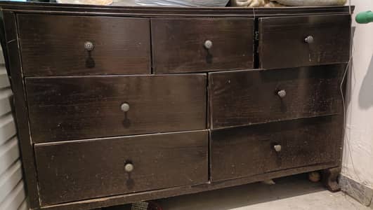 Chest dresser