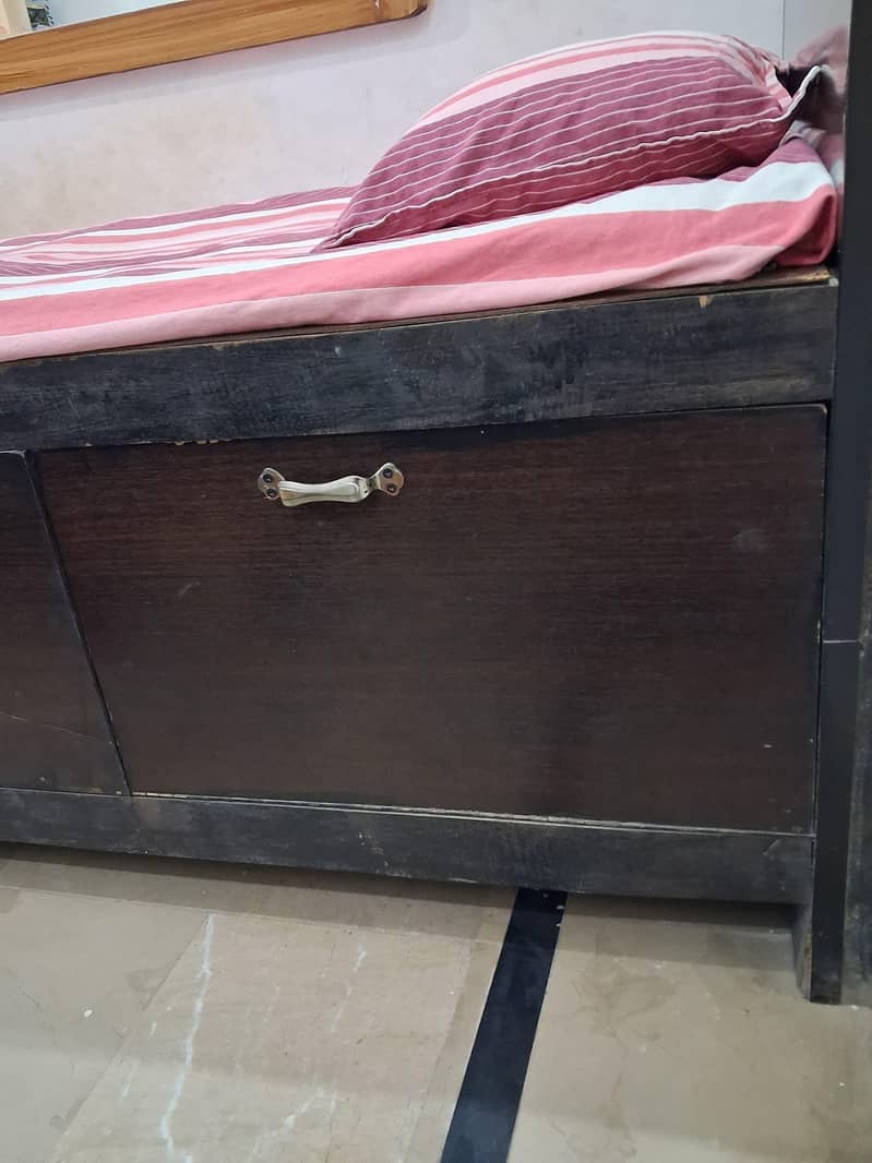 Single Bed with storage 3