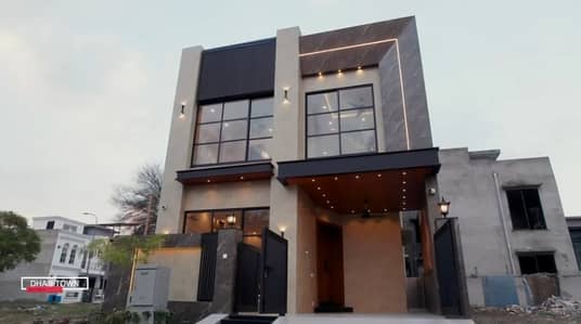 Brand New 5 Marla House Available in DHA 9 Town Lahore Near Park & Mosque