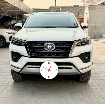 I want to sale Fortuner sigma4 2.8D