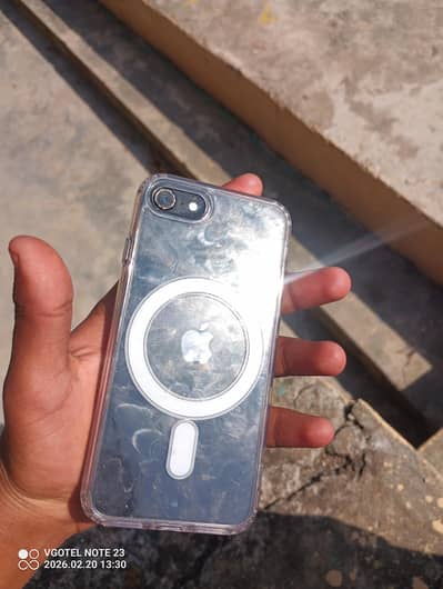 I phone se 2020 for sale  battery health 76 true tone active all ok